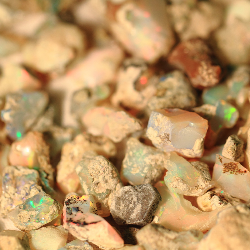 rough white and light opal from Coober Pedy