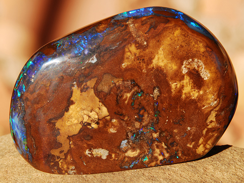 rubbed boulder opal